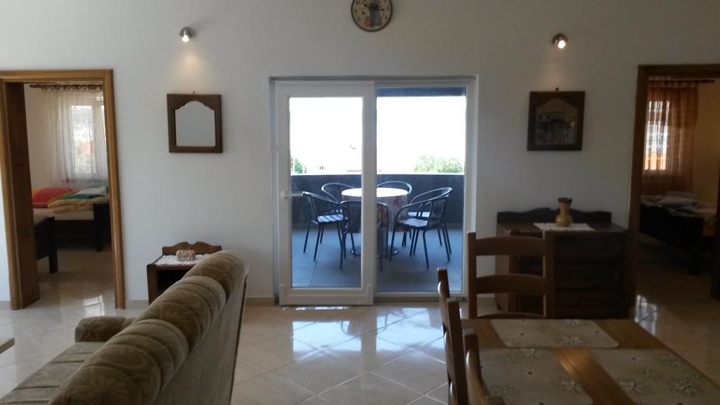 מסלניקה Apartman Monte Cristo מראה חיצוני תמונה