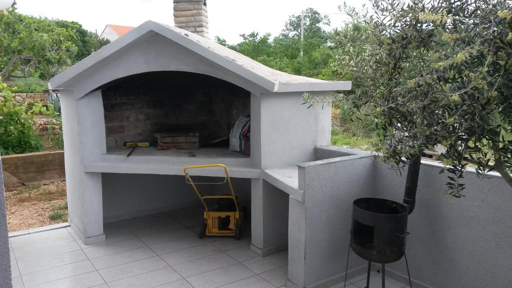 מסלניקה Apartman Monte Cristo מראה חיצוני תמונה